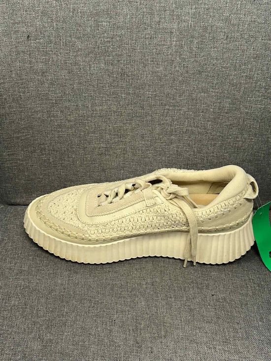 9.5 Dolce Vita Shoes