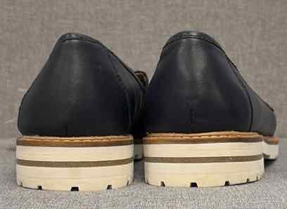 7.5 Talbots Sandals