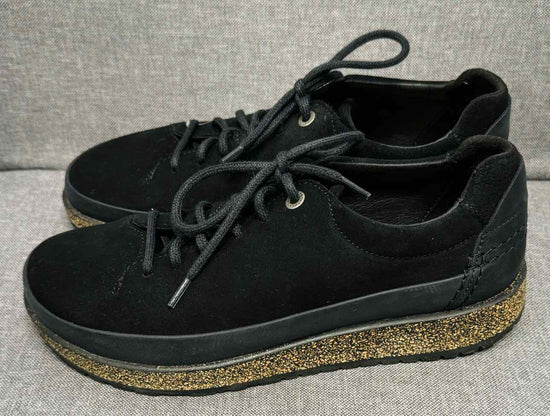 38 Birkenstock Sneakers