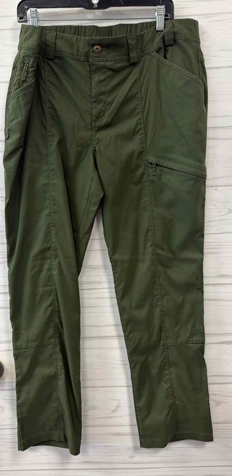 Size 18/32 Duluth Pants