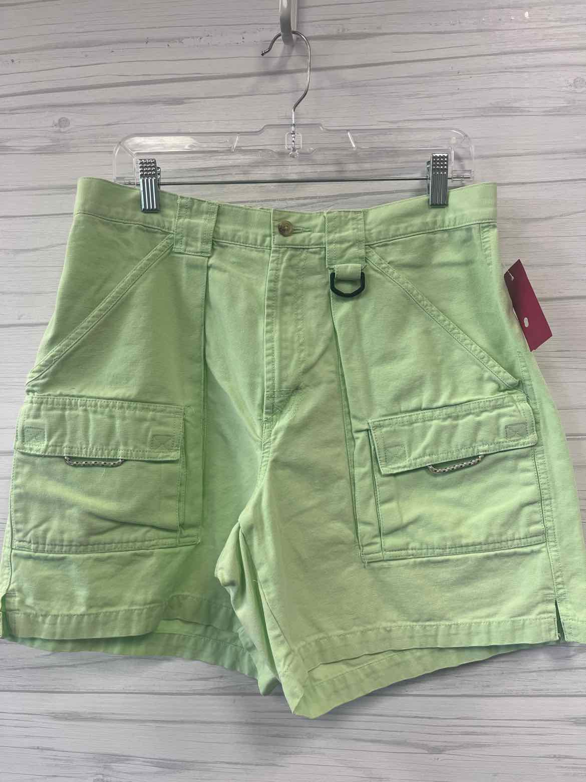 Size L Columbia Shorts