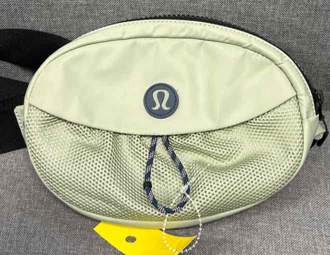 Lululemon Purse