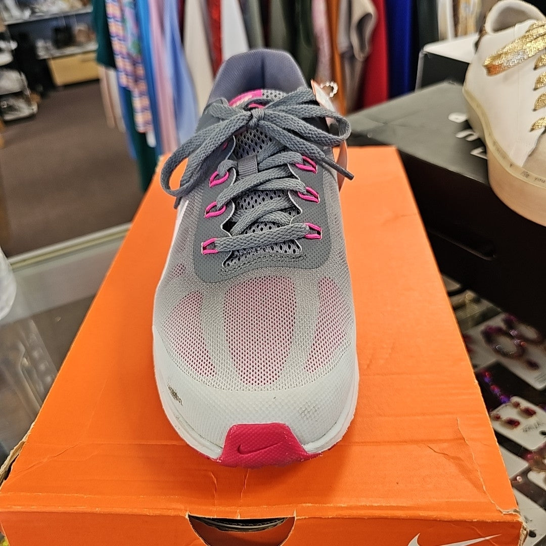 9 Nike Shoes
