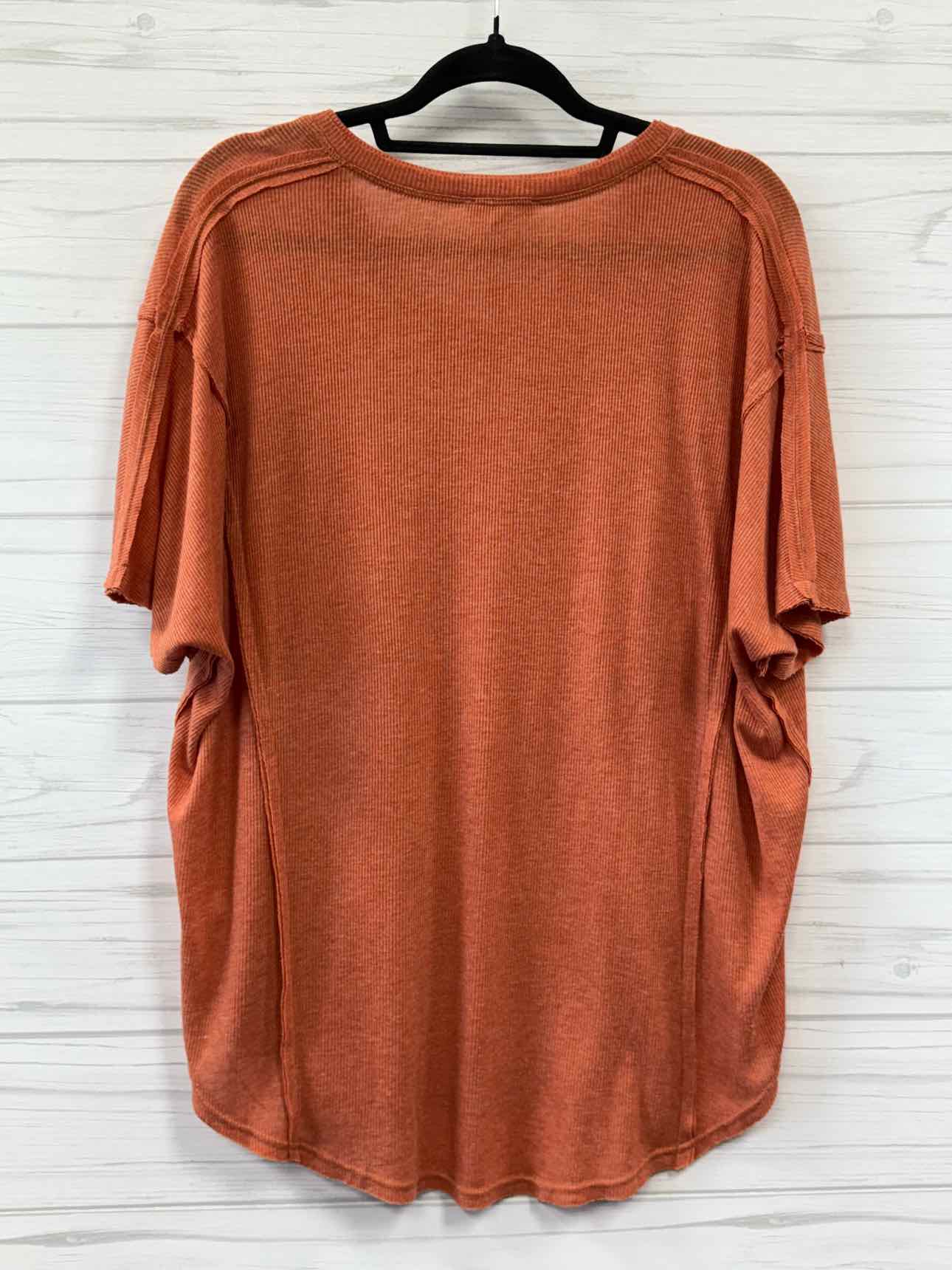 Size S easel Shirt
