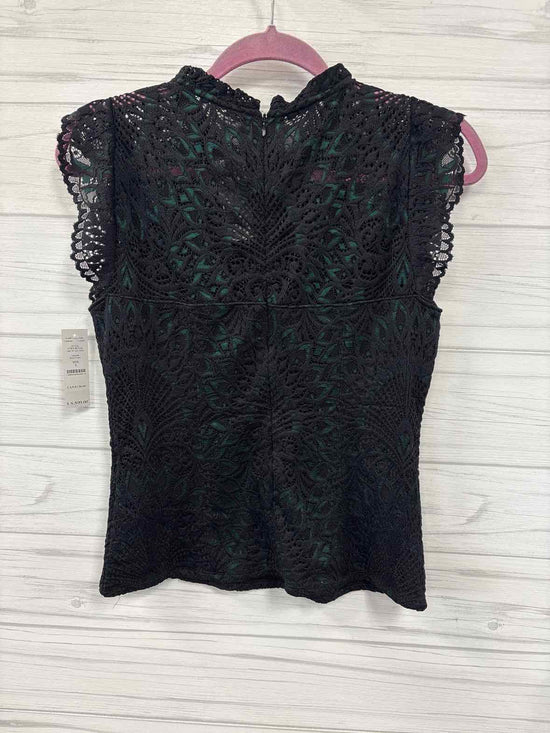 Size 4 White House Black Market Shirt