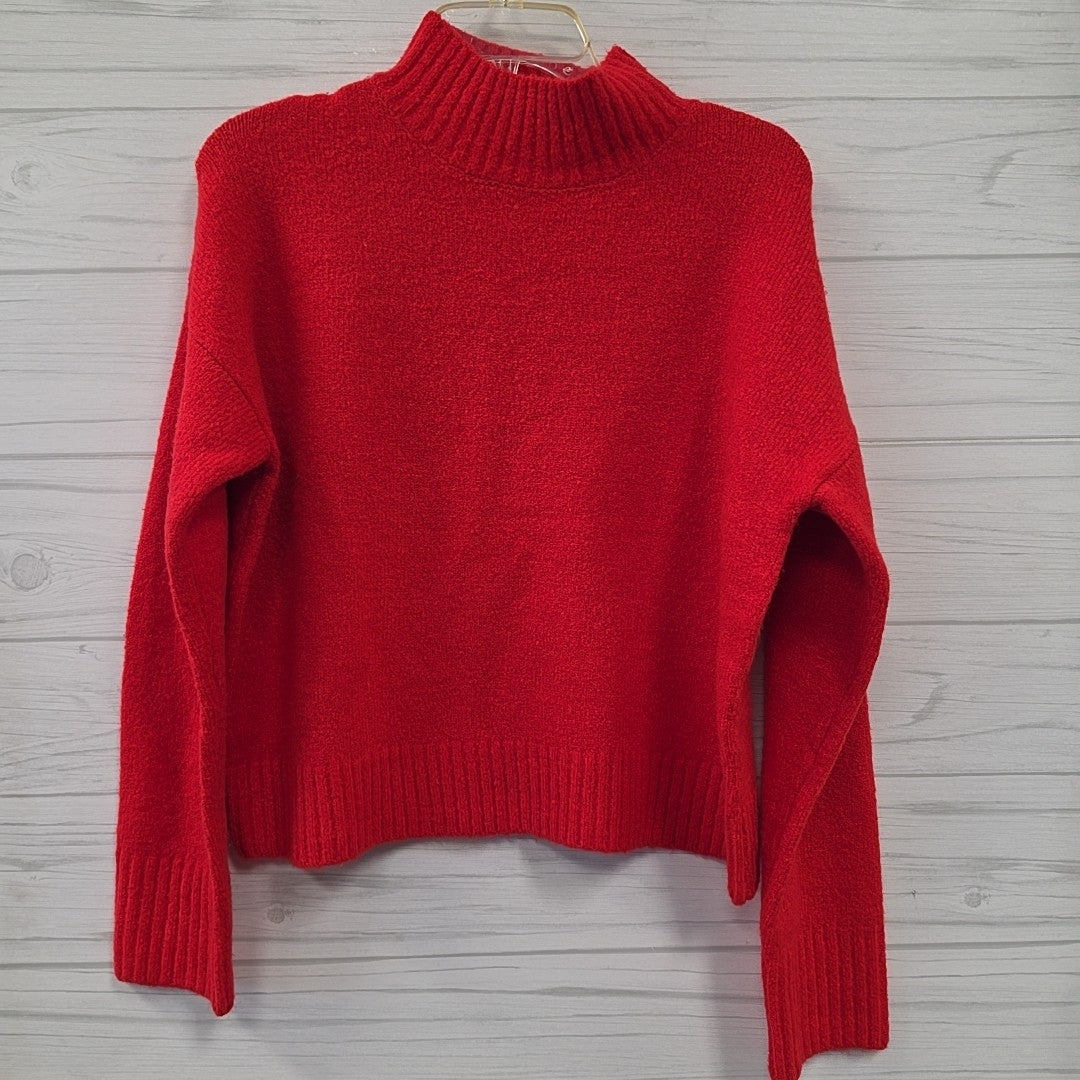 Size L Double Zero Sweater