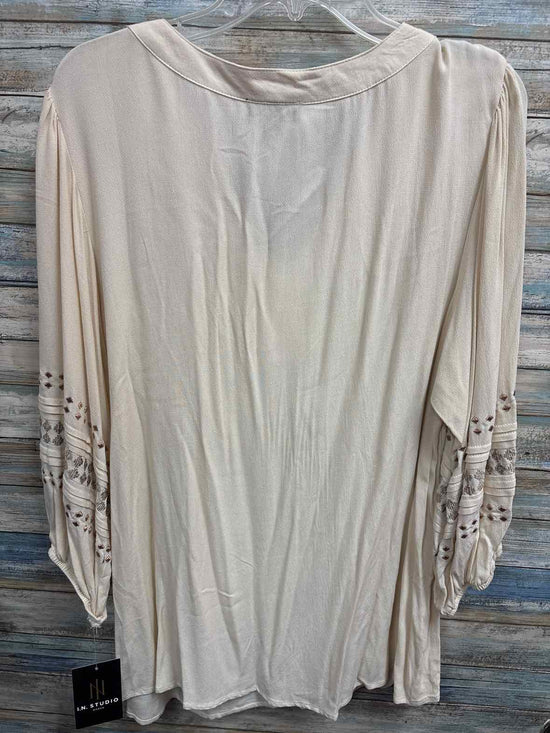 Size 2X I.N. Studio Shirt