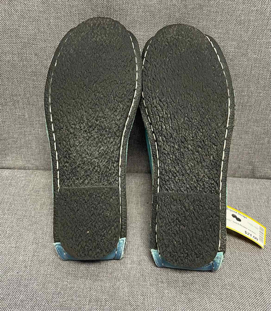 37 L'ARTISTE Shoes