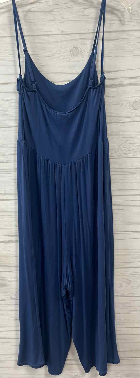 Size L she + sky Romper