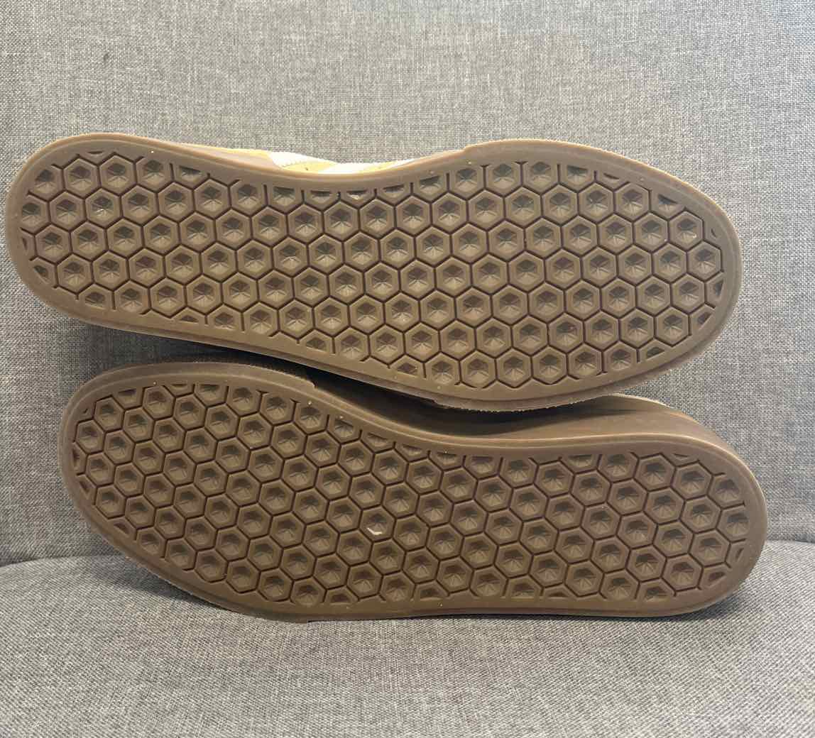 7.5 adidas Shoes