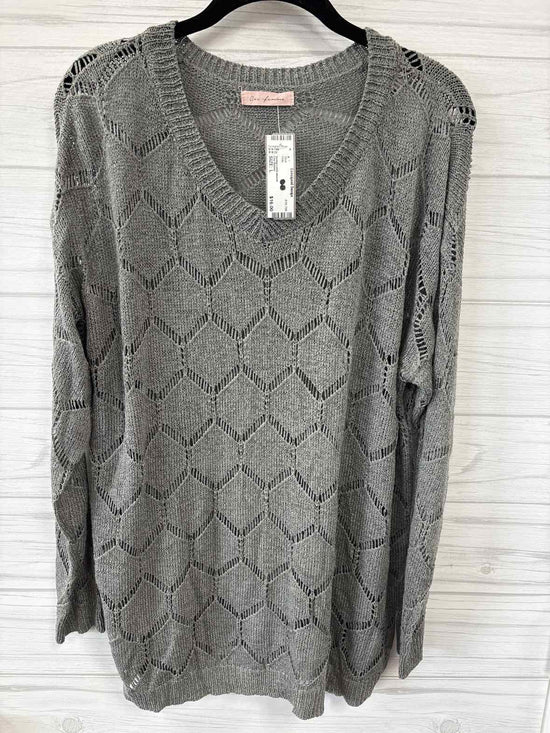 Size L Ces femme Shirt
