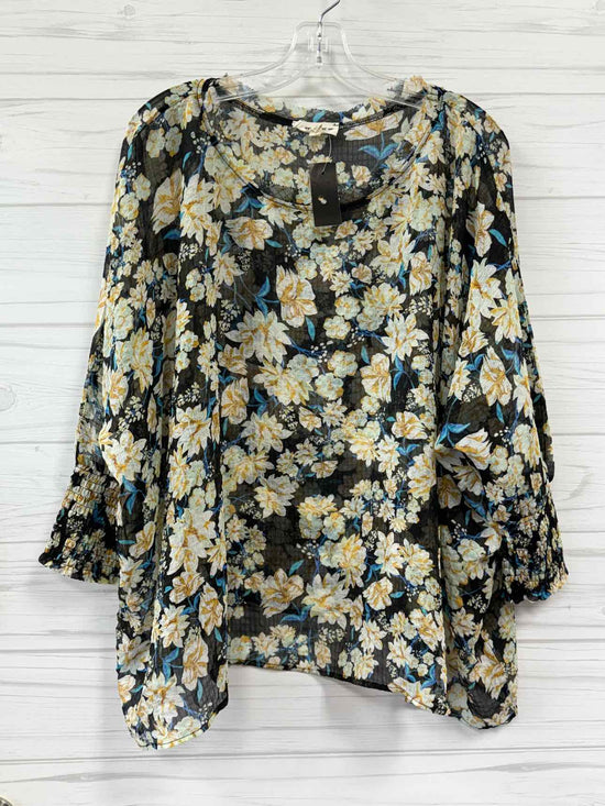 Size S ee:some Shirt