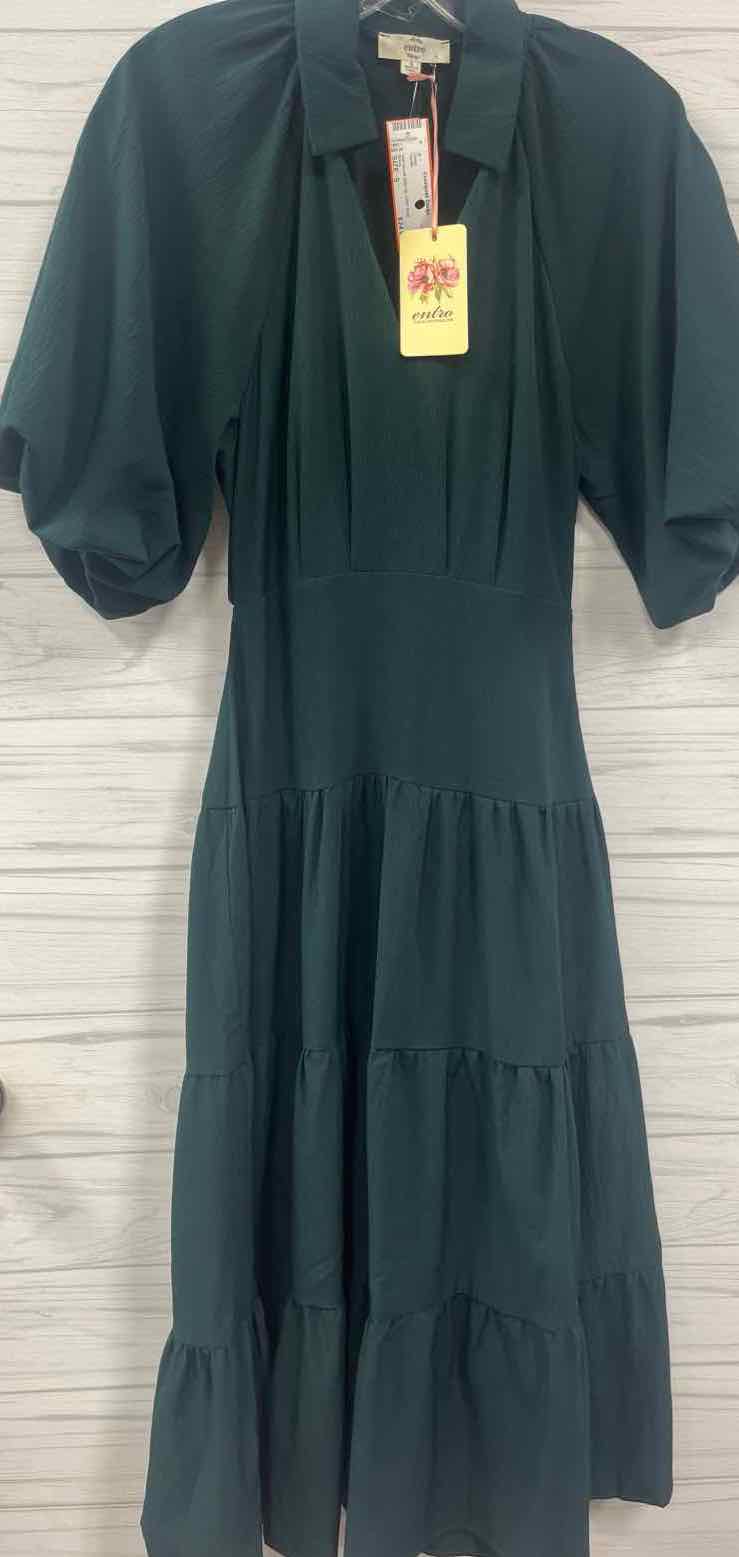 Size S Entro Dress