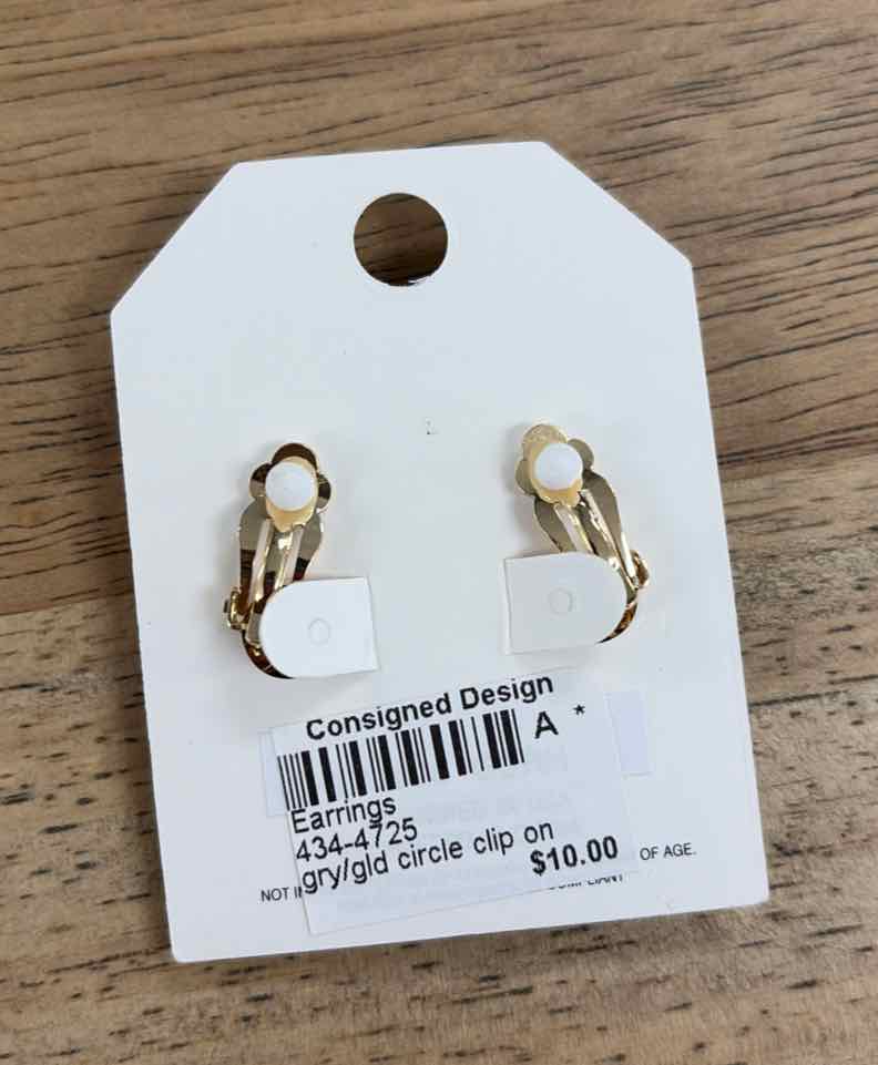 Pomina Earrings