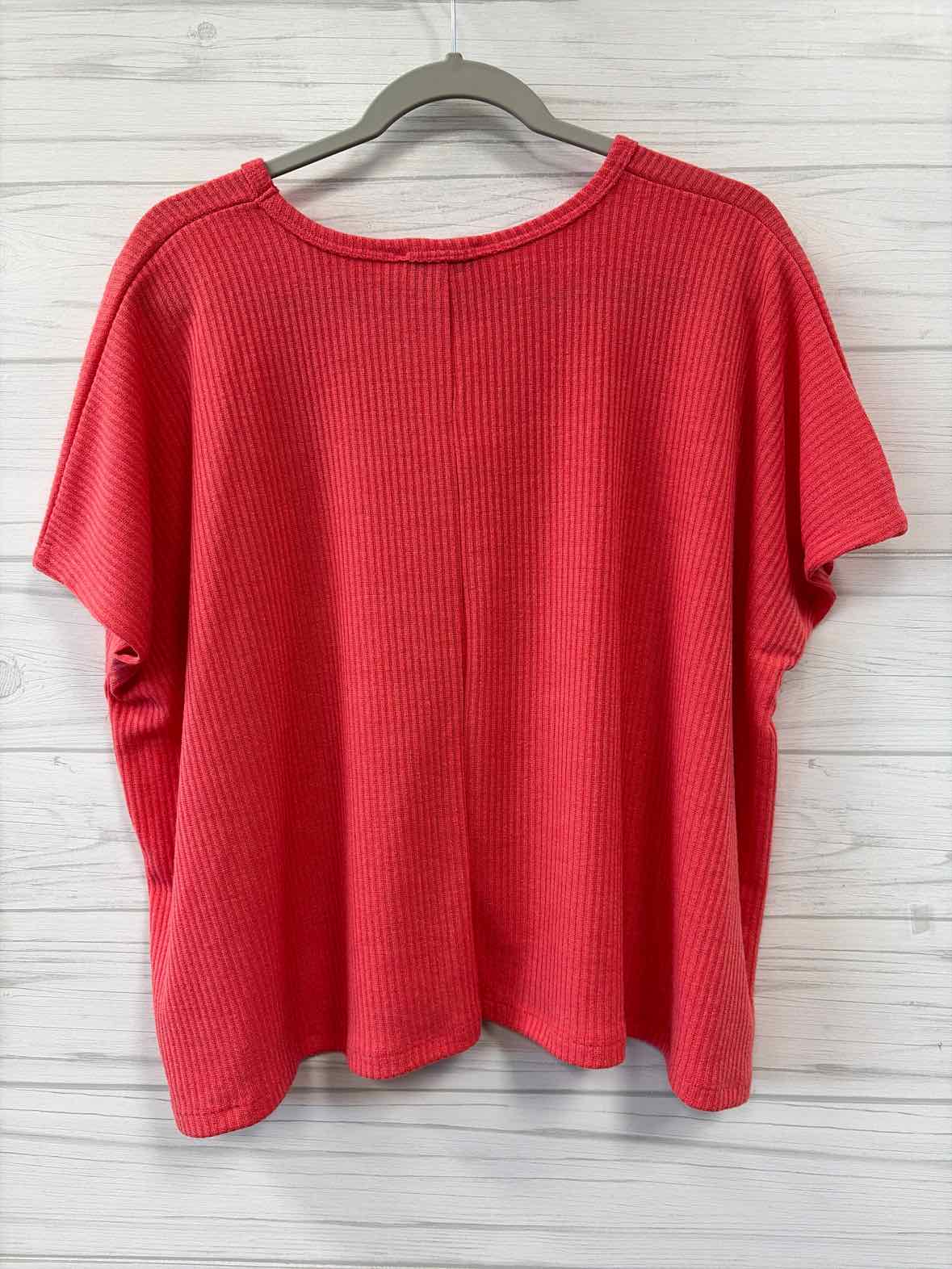 Size L/XL Zenana Shirt