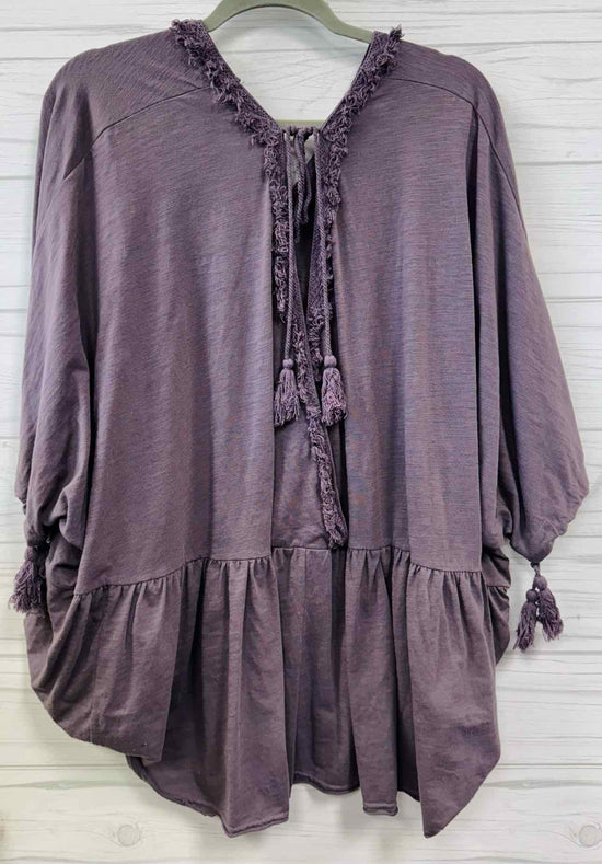 Size M E2 Clothing Shirt