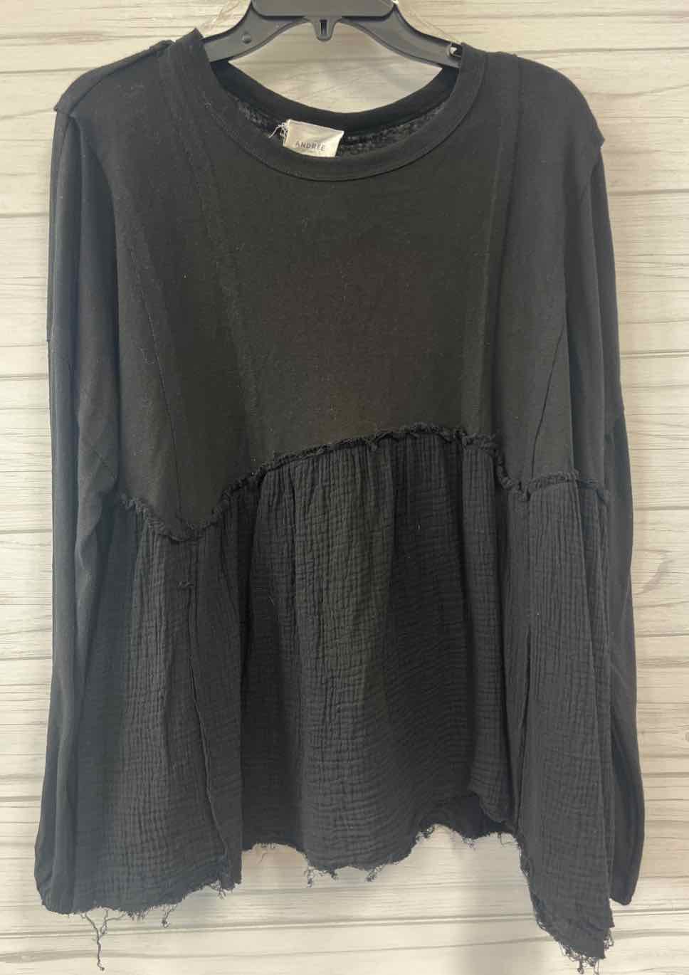 Size L Andre Shirt