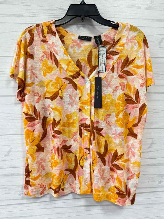 Size M Tahari Shirt