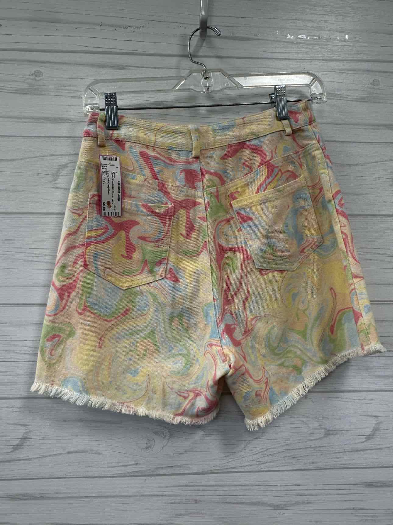 Size S lelis Shorts