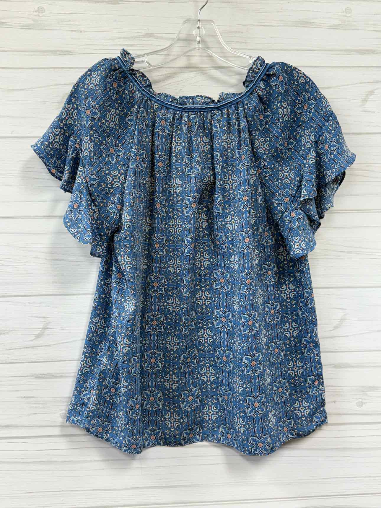 Size S Max Studio Shirt