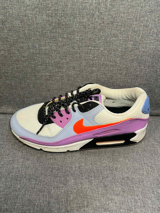8 Nike Shoes