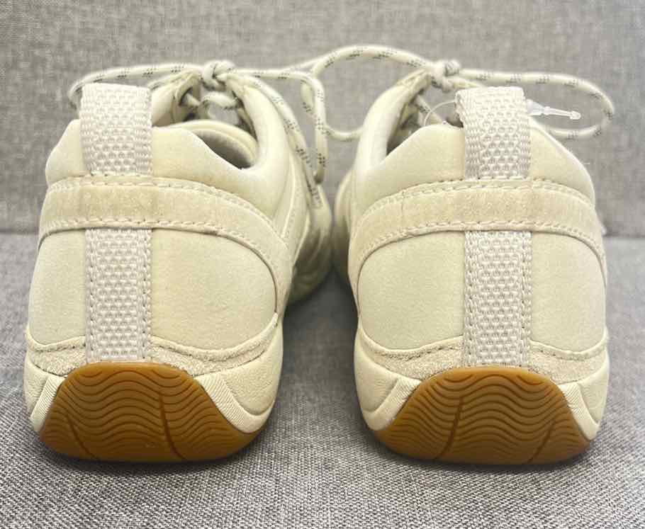 36 Dansko Shoes