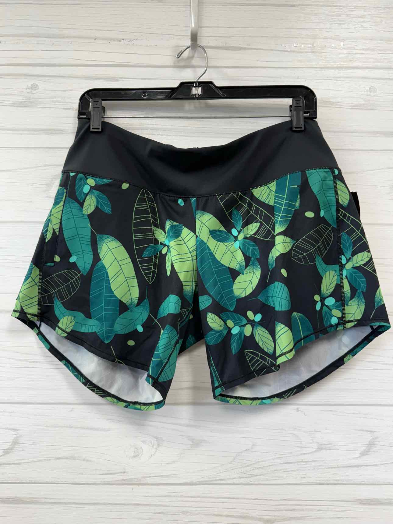Size 6 Oiselle Shorts