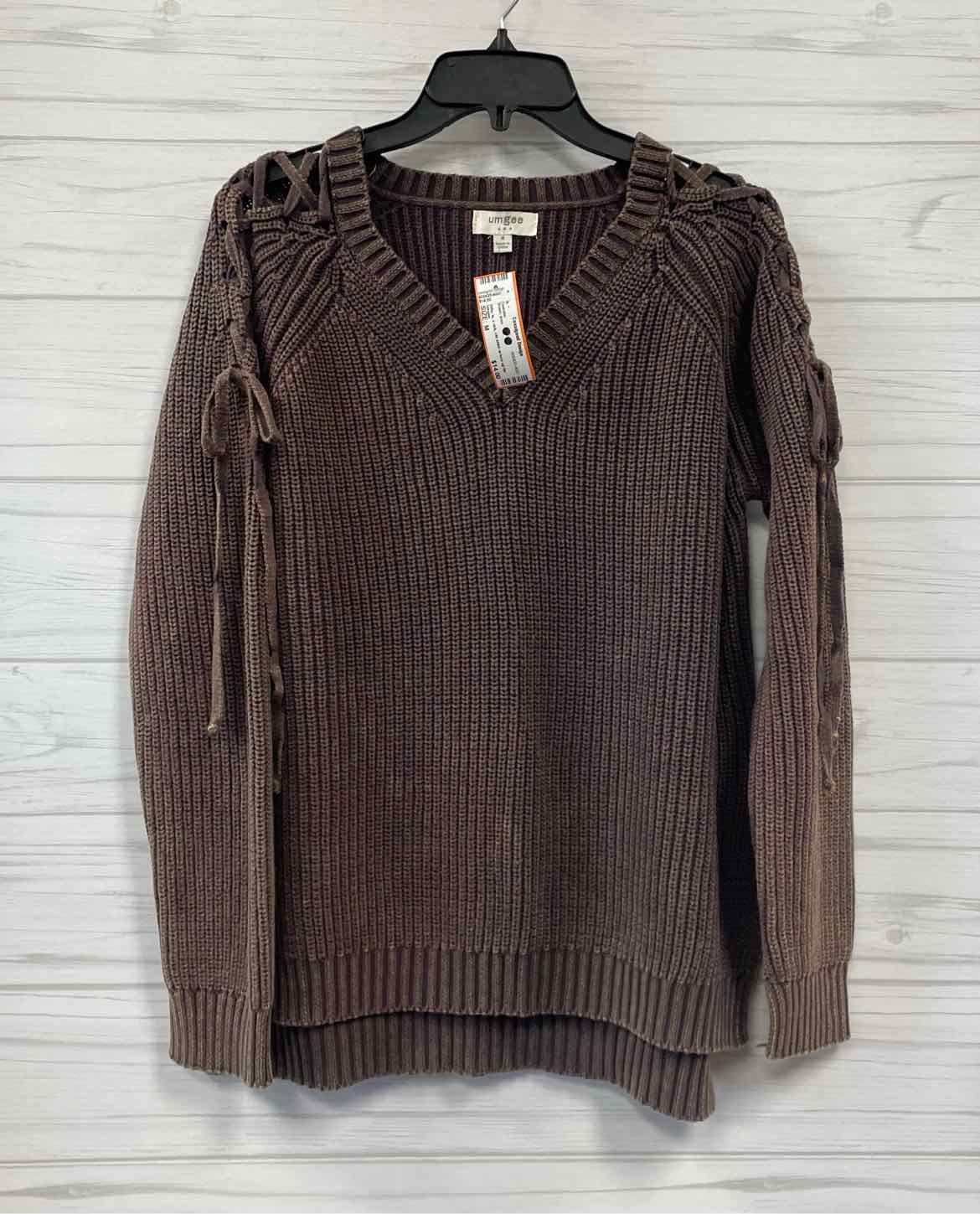 Size M Umgee Sweater