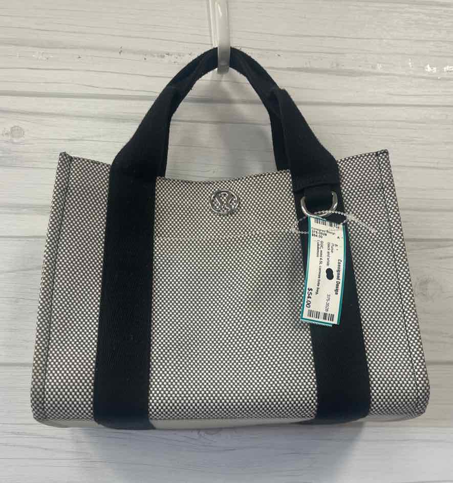 Lululemon Purse