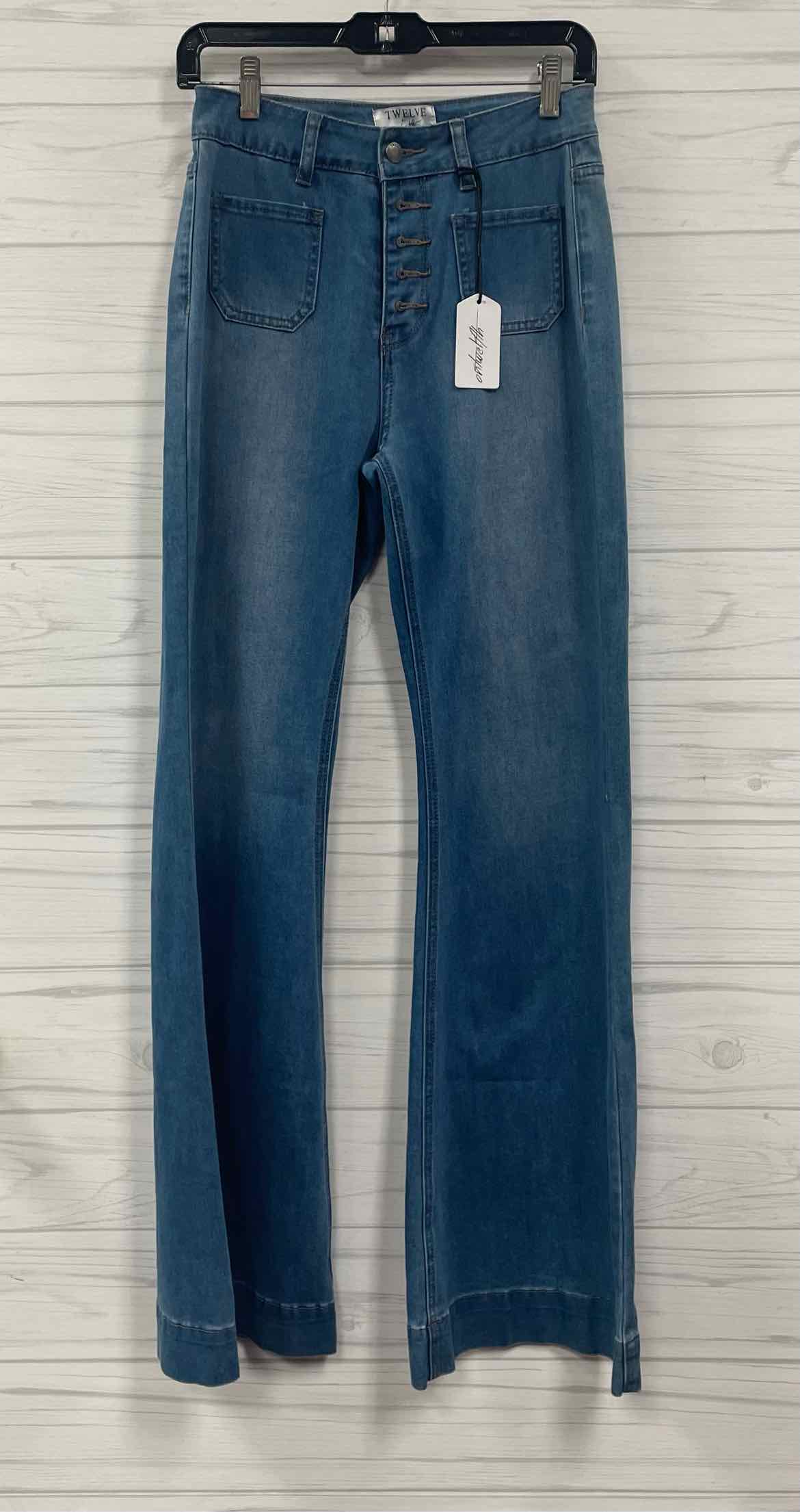 Size 28 twelve Jeans