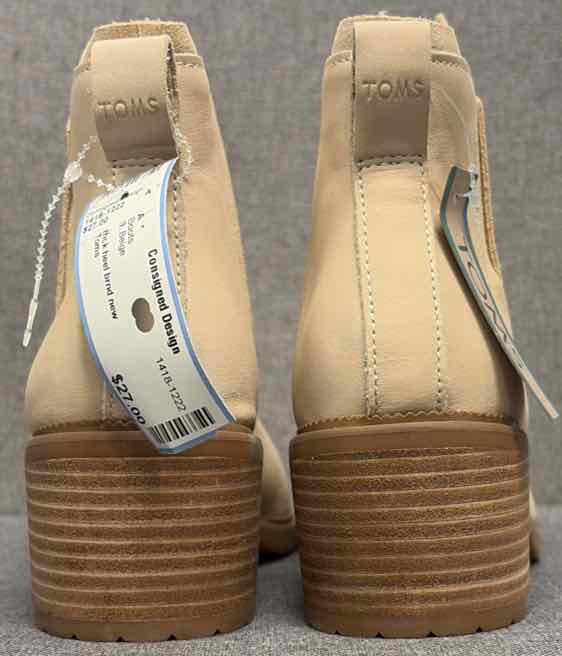 9 Toms Boots