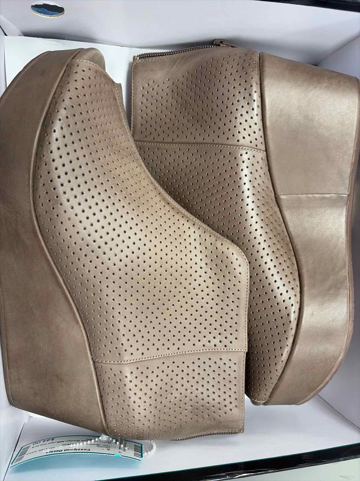 10m Chocoalt Blu Shoes