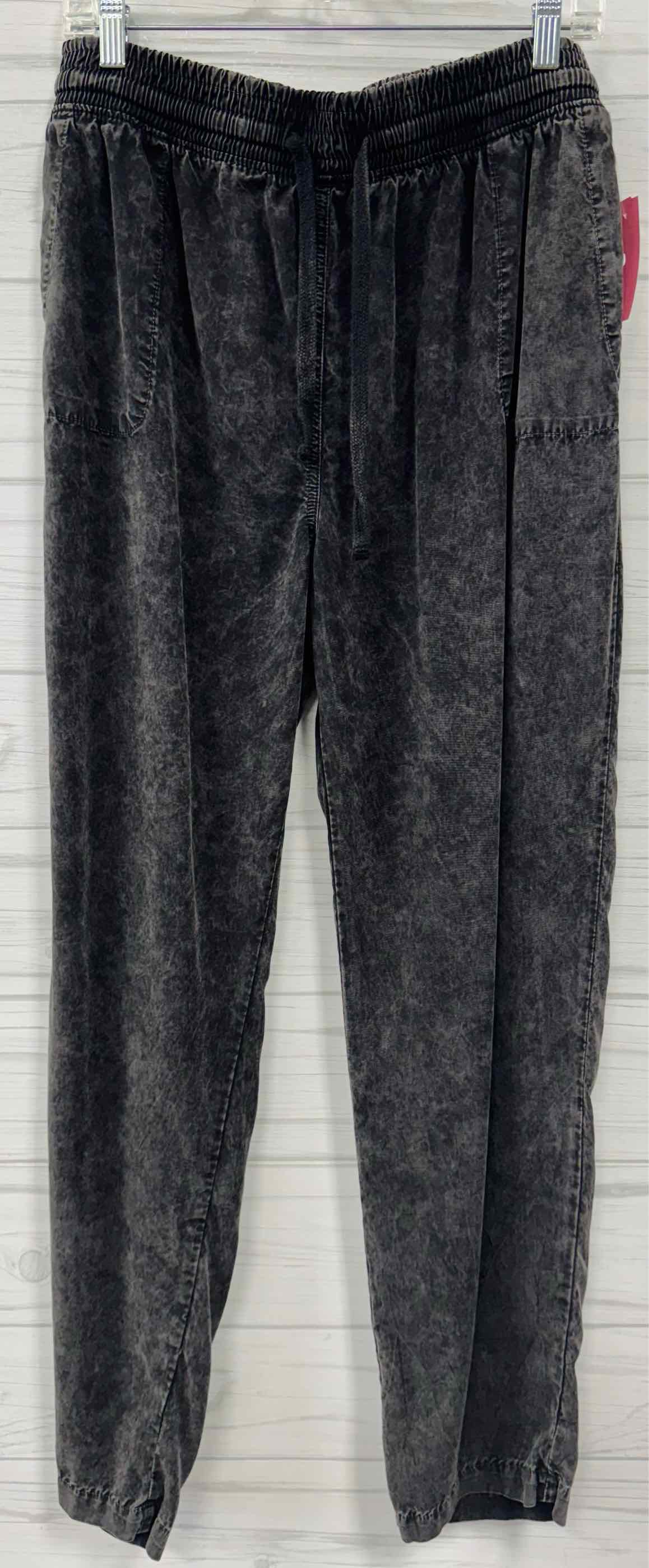 Size M RAE MODE Pants