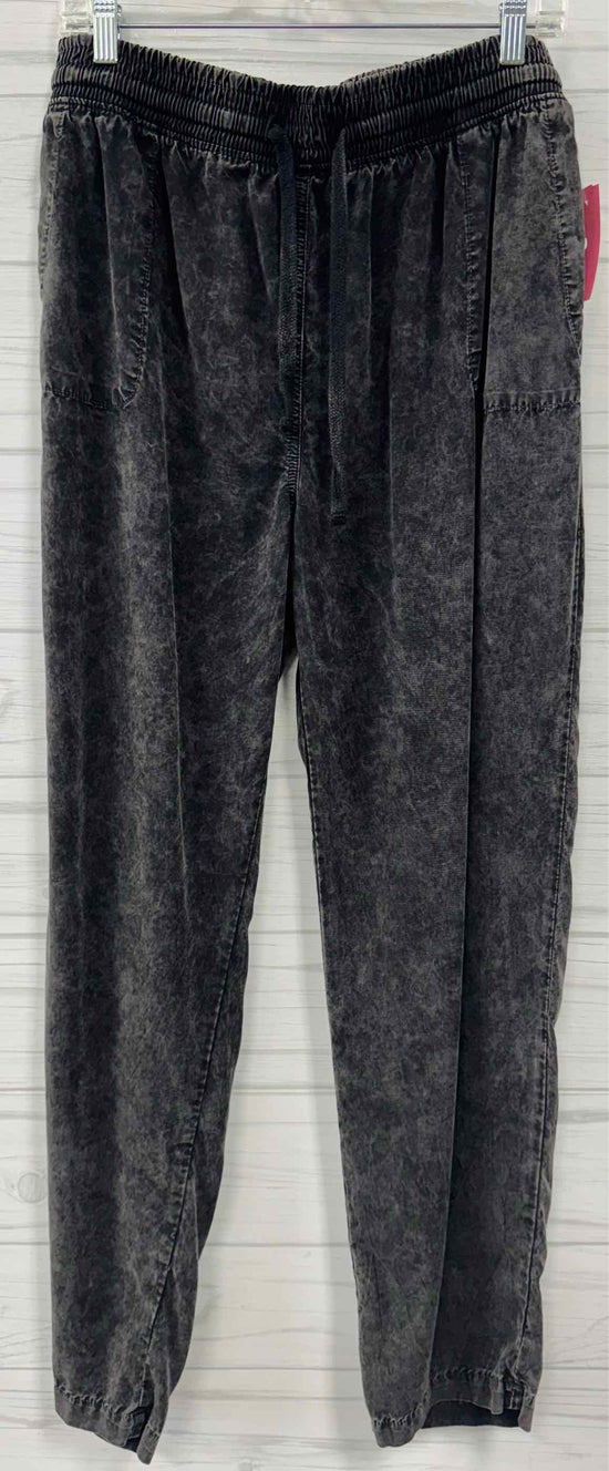 Size M RAE MODE Pants
