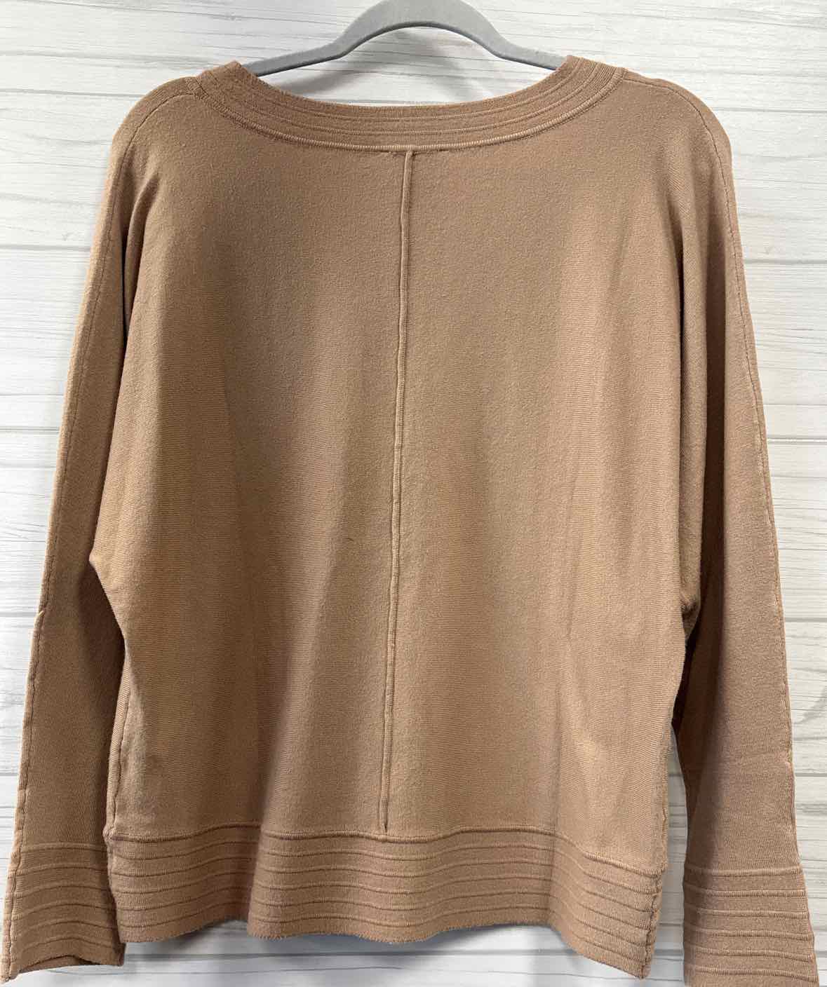 Size L allie rose Sweater