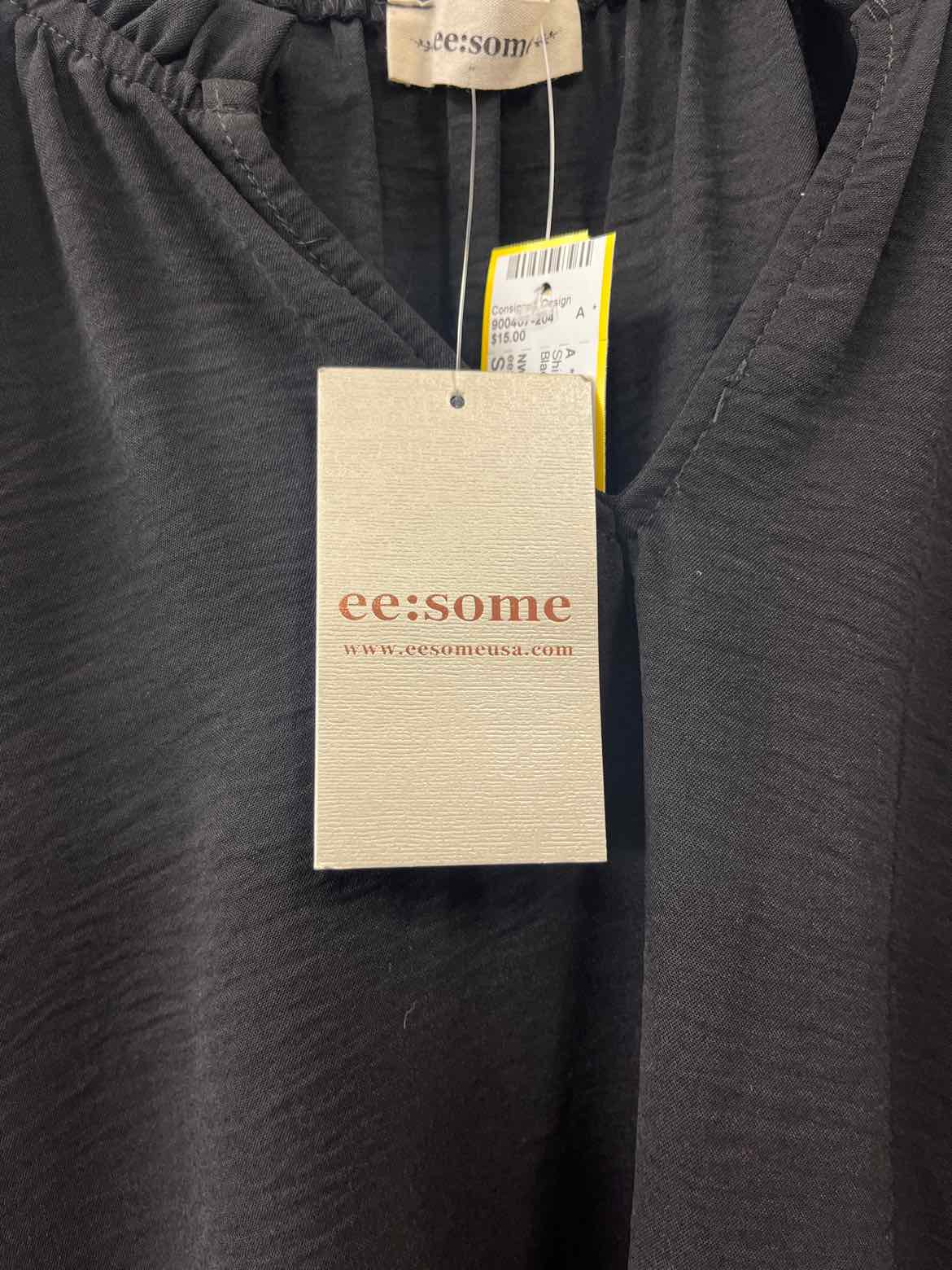 Size M ee:some Shirt