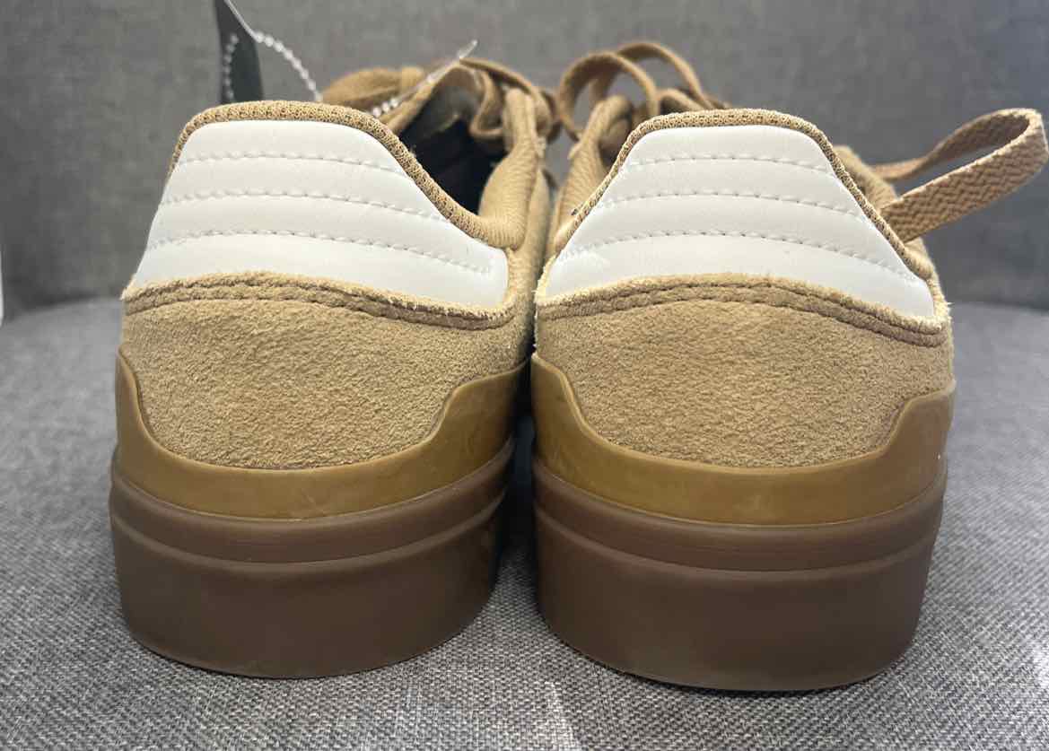 7.5 adidas Shoes