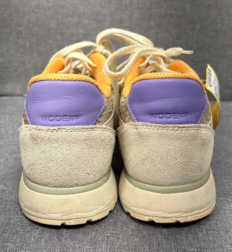 7.5 woden Shoes