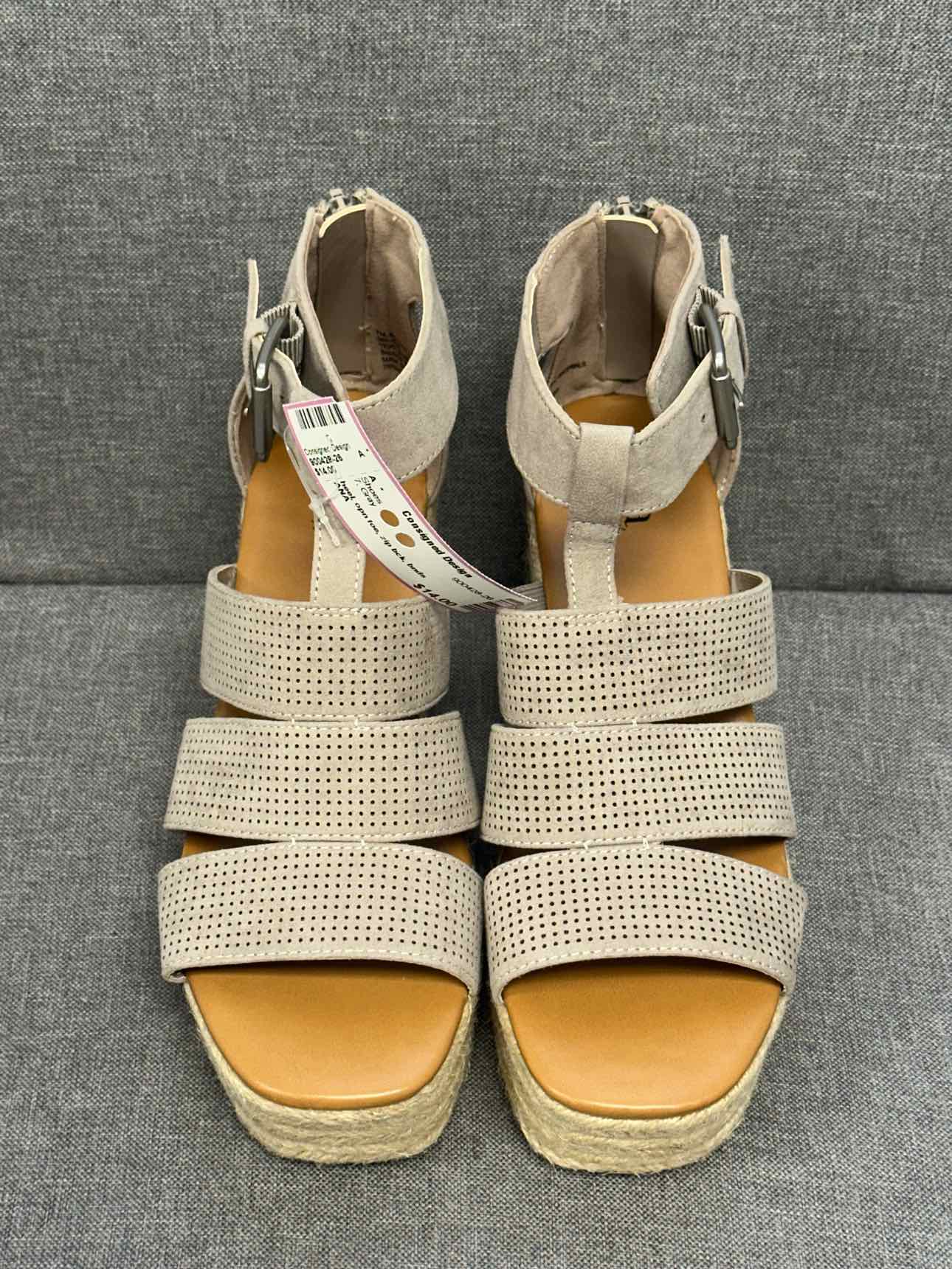 7 ANA Shoes