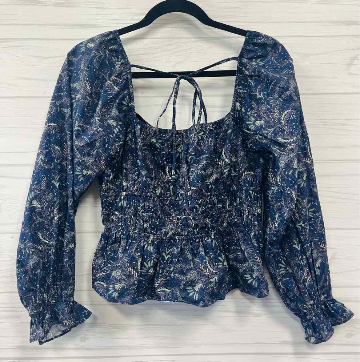 Size S Lucy Paris Shirt