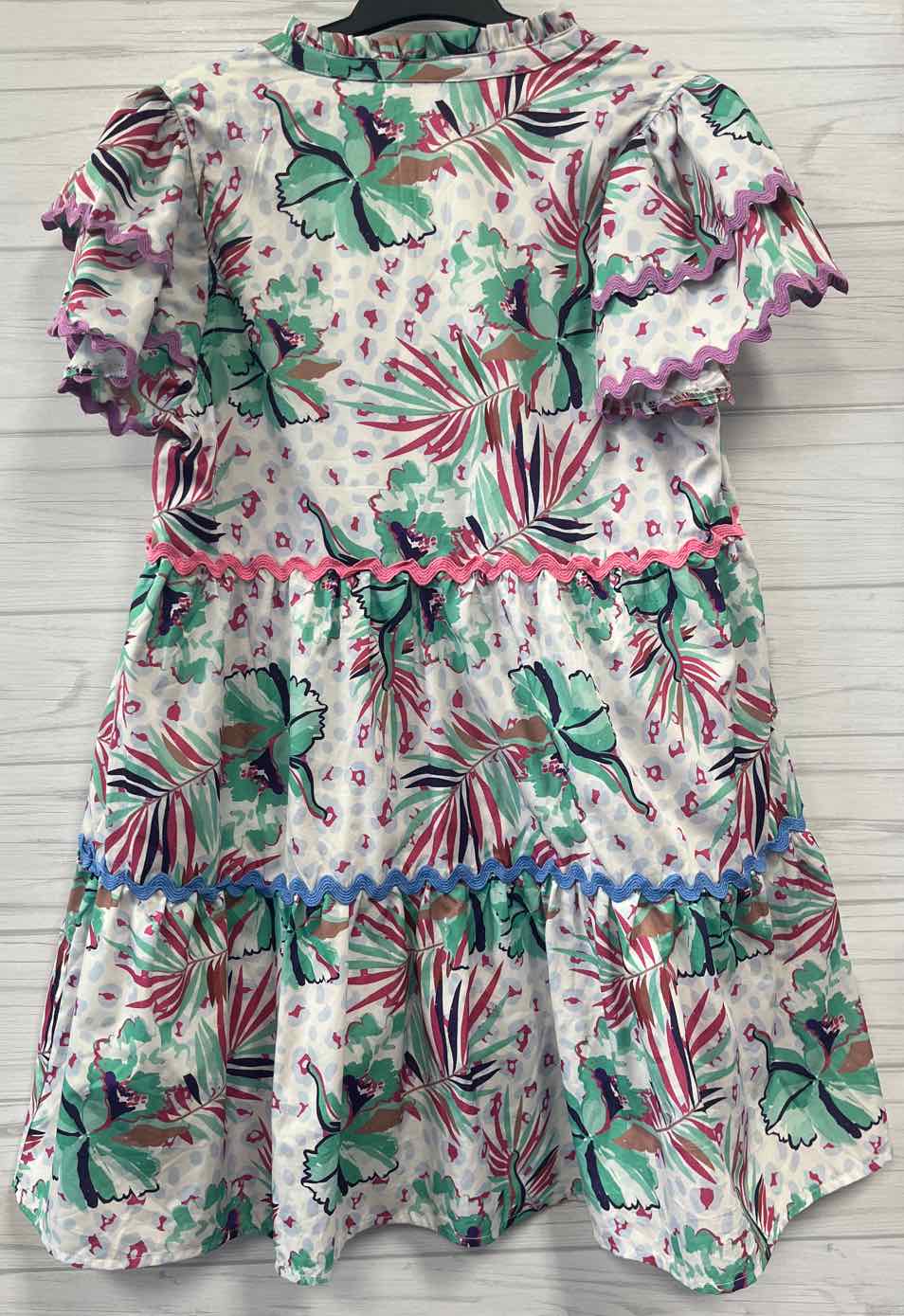 Size L Entro Dress