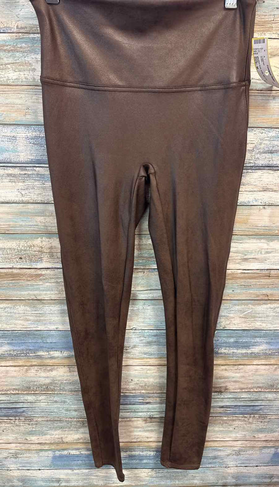 Size M Spanx Leggings