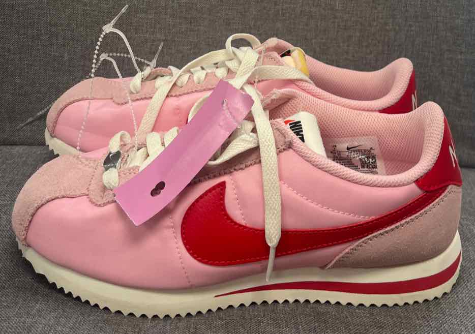 7 Nike Shoes