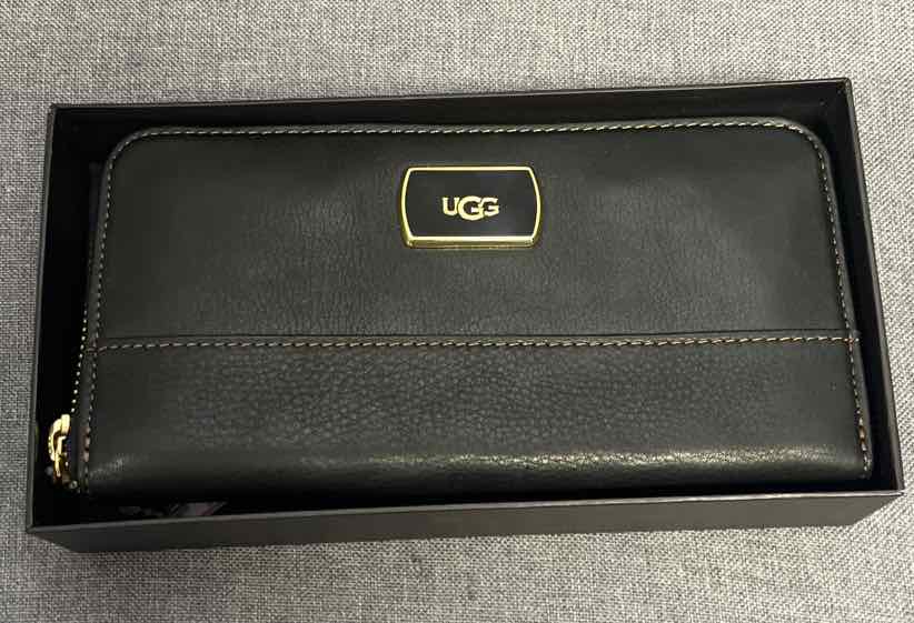Ugg Wallet
