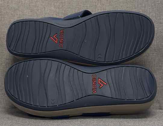 8 Vionic Sandals