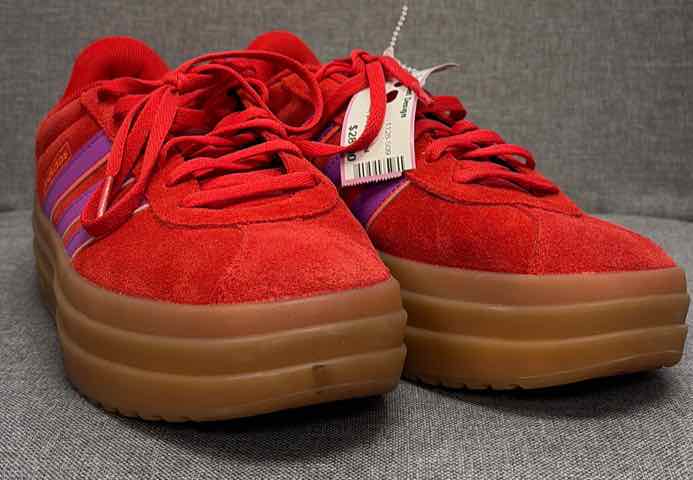 7.5 adidas Shoes