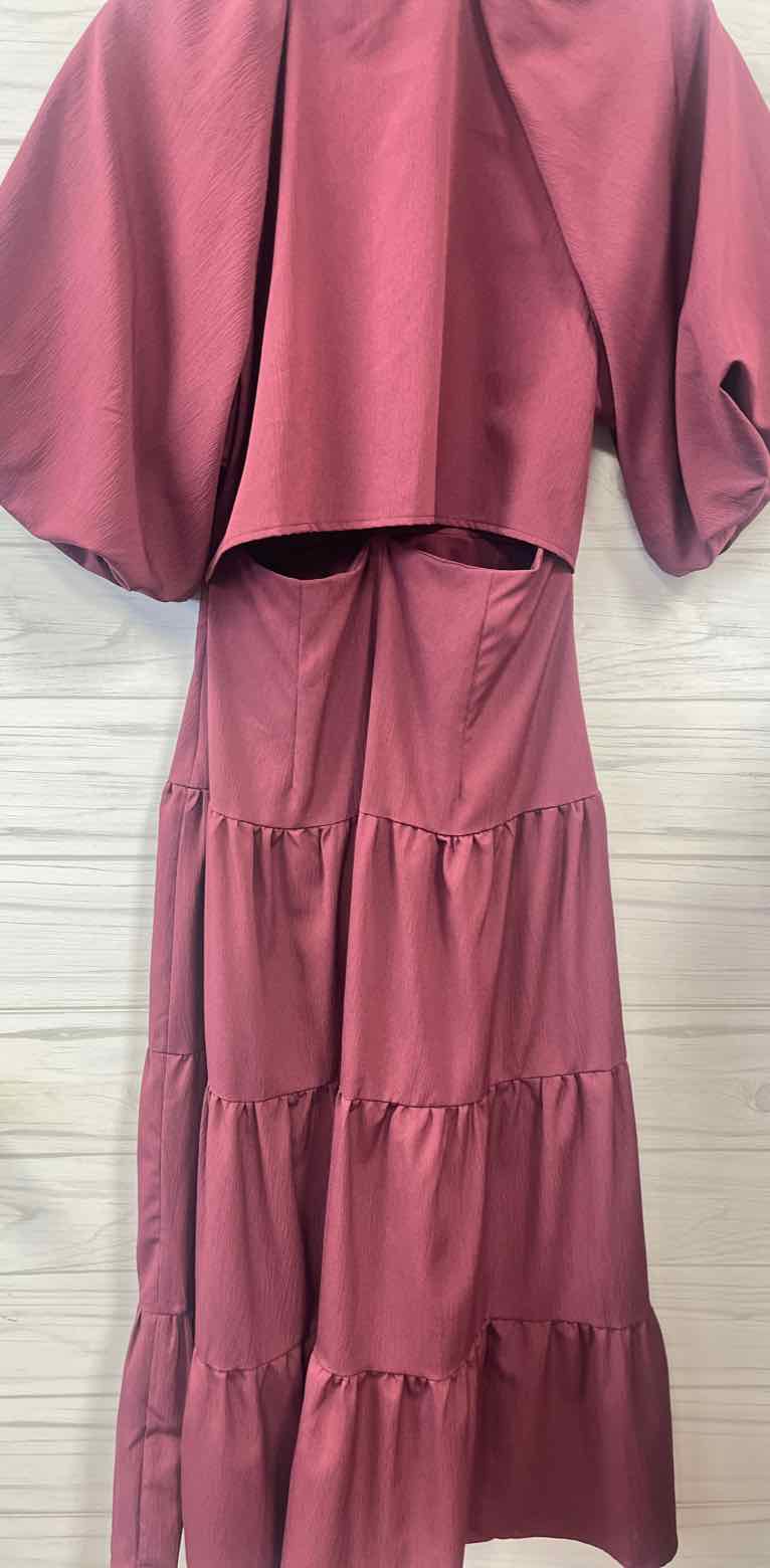 Size S Entro Dress