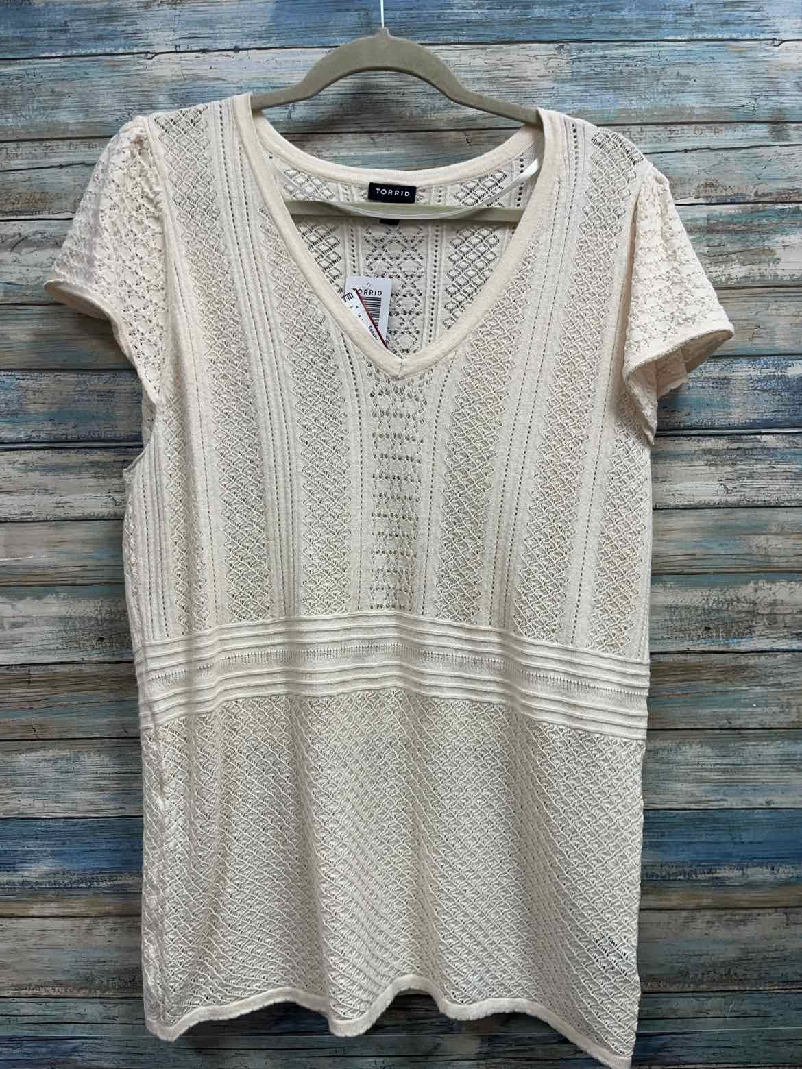 Size 1 Torrid Shirt