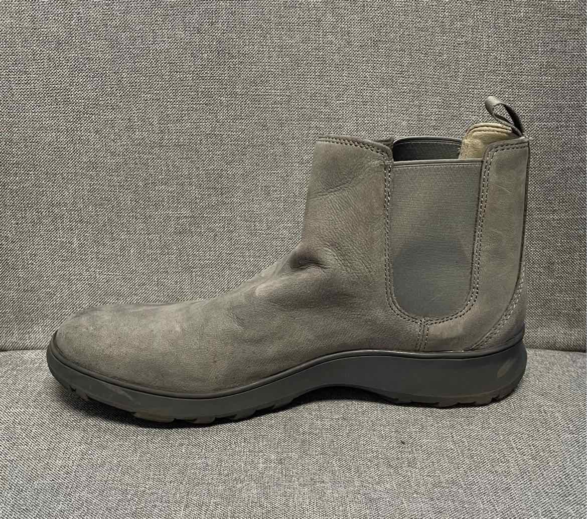 9 Vionic Boots