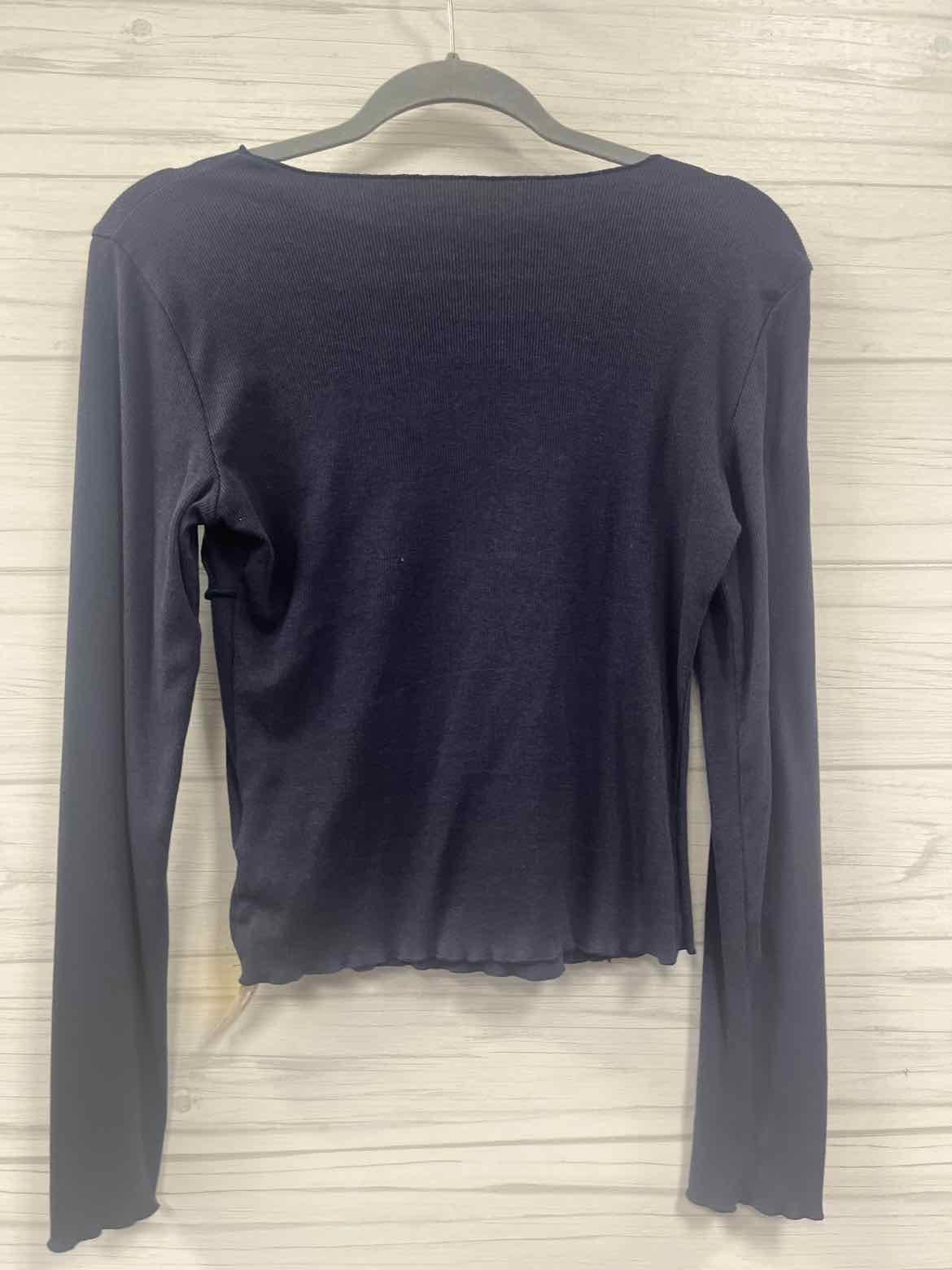 Size M Commense Shirt